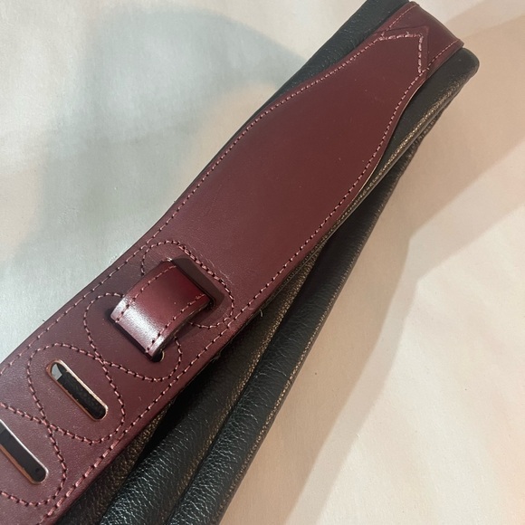 MSS80 2 Inch LEVY Guitar Strap Belt Leather Burgundy Black Music Band - Picture 15 of 16
